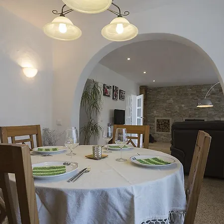Casa En Zona Residencial Tranquila בית נופש אס קסטיי