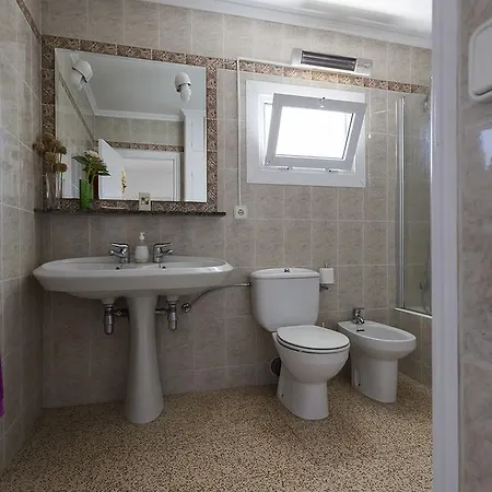 Semesterbostad Casa En Zona Residencial Tranquila *